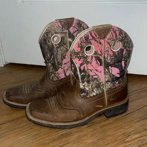 Ariat Square toed boots